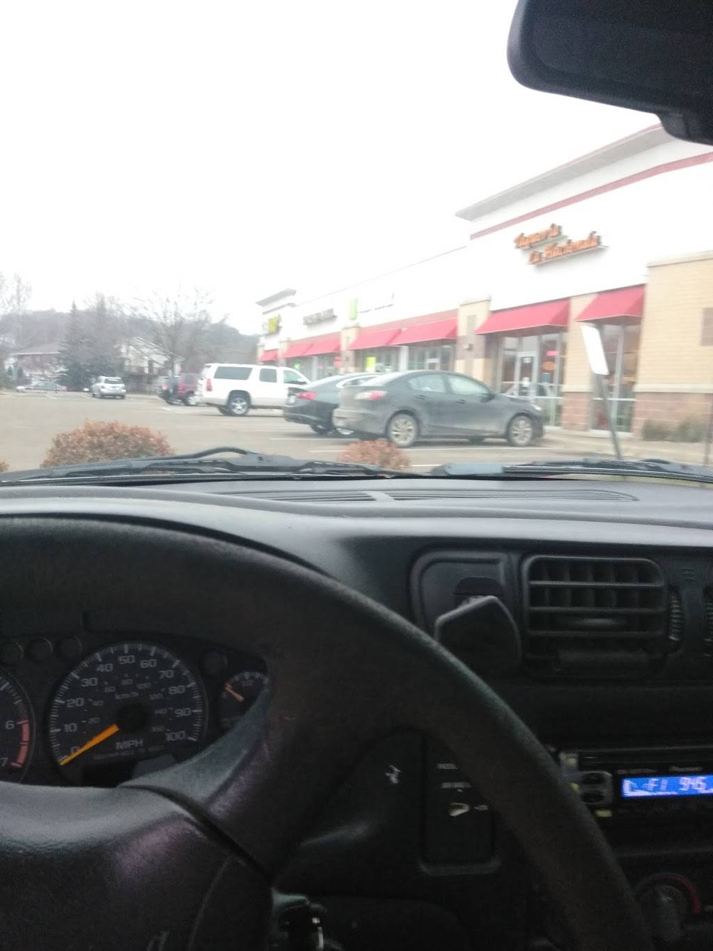 Subway Restaurants | restaurant | 2000 Williams Dr Suite 100, Burnsville, MN 55337, USA | 9528829285 OR +1 952-882-9285