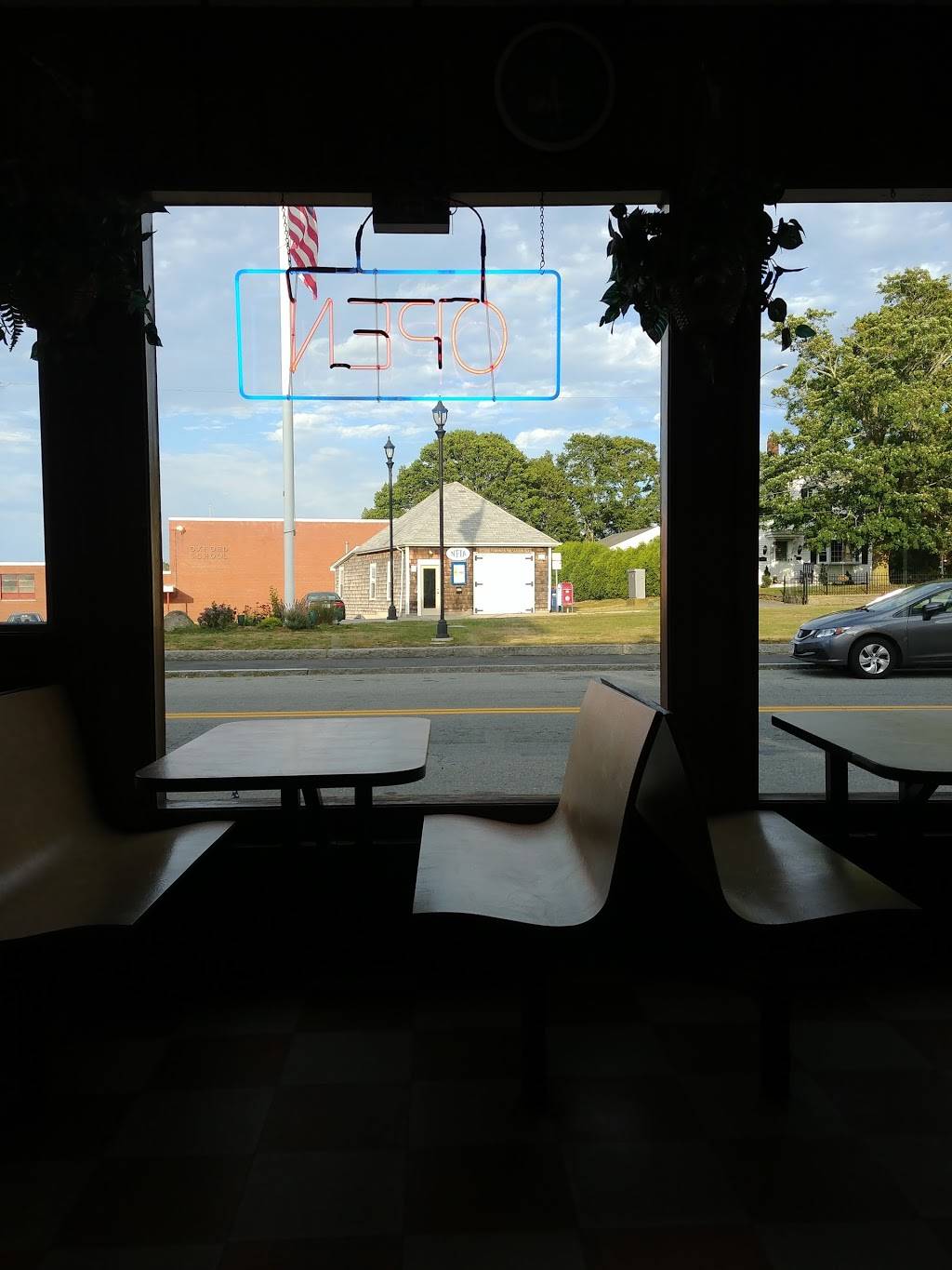 Galaxy Pizza House | restaurant | 342 Main St, Fairhaven, MA 02719, USA | 5089977587 OR +1 508-997-7587