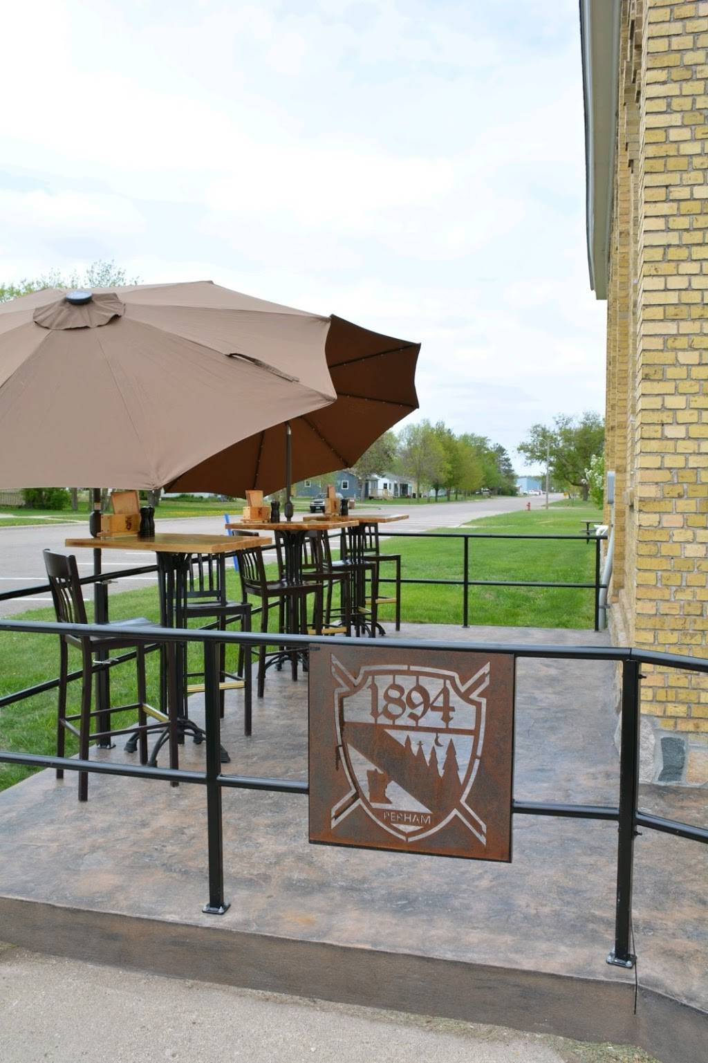 1894 | restaurant | 150 6th Ave SW, Perham, MN 56573, USA | 2183461894 OR +1 218-346-1894