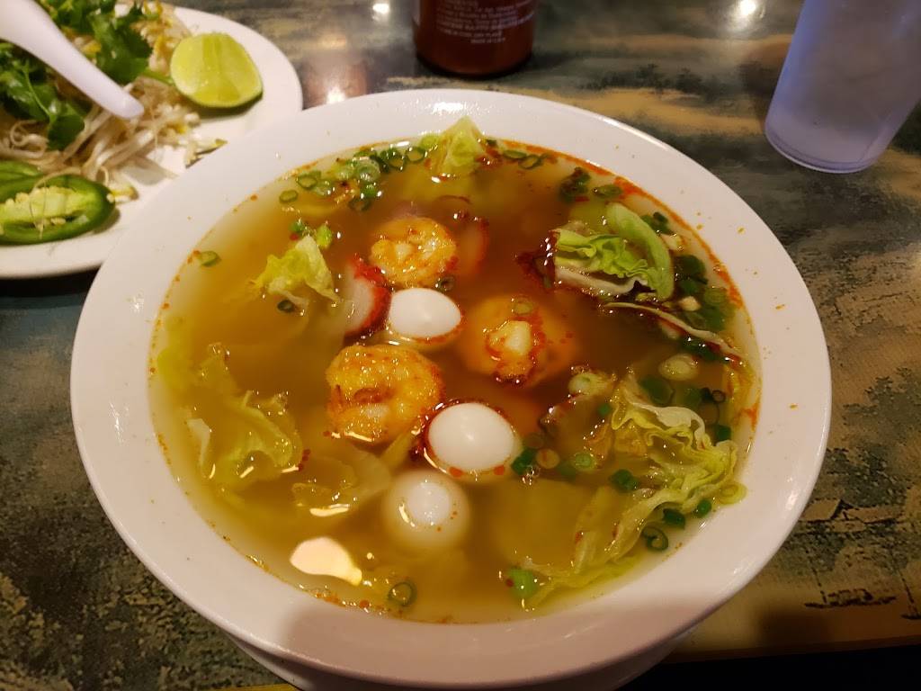 Pho Saigon | restaurant | 1739 Maybank Hwy, Charleston, SC 29412, USA | 8439744732 OR +1 843-974-4732