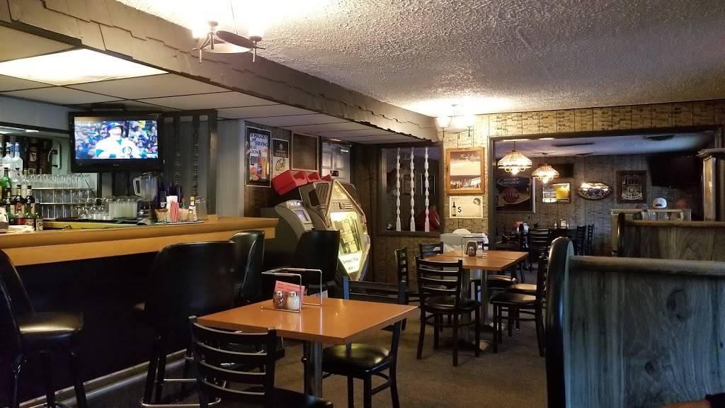 DiMaggios Pizza & Burgers | restaurant | 6410 M-63, Coloma, MI 49038, USA | 2698491521 OR +1 269-849-1521