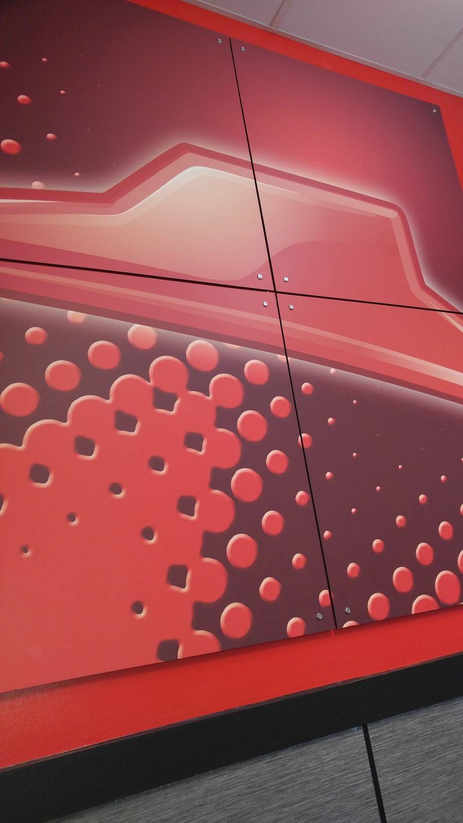 Pizza Hut | restaurant | 9725 Kenwood Rd, Blue Ash, OH 45242, USA | 5139360400 OR +1 513-936-0400