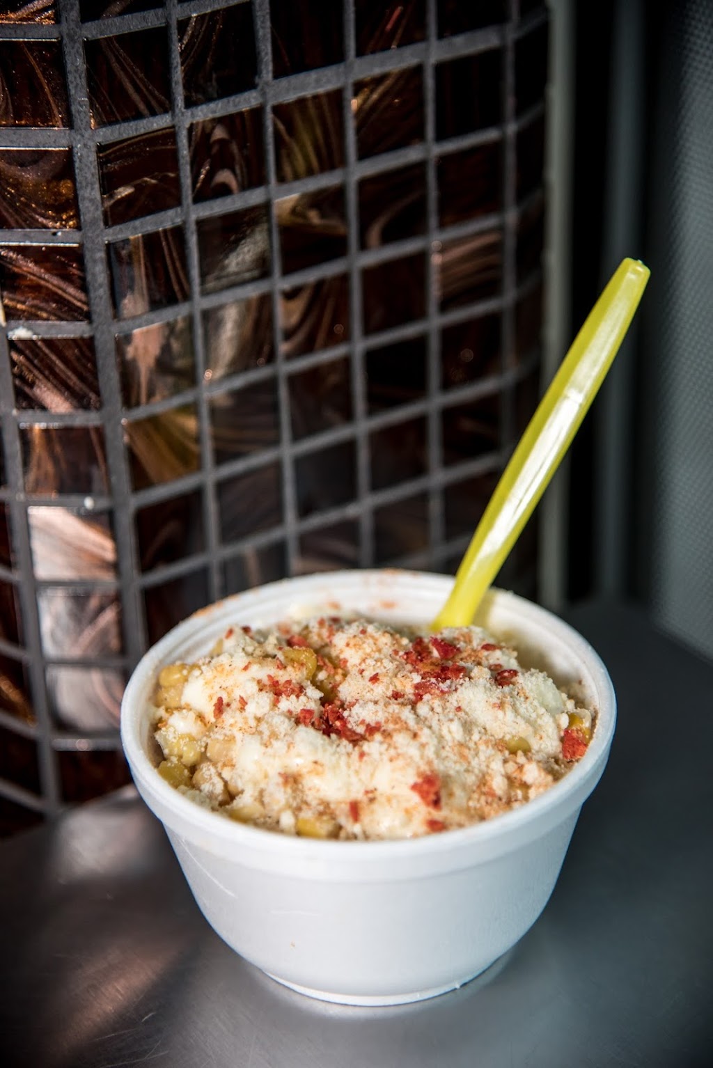 Sweet Dreams Frozen Yogurt | restaurant | 17 W 35th St, Chicago, IL 60616, USA | 7732859980 OR +1 773-285-9980