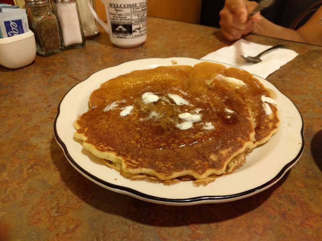 Cortland Diner | restaurant | 117 Main St, Cortland, NY 13045, USA | 6077538304 OR +1 607-753-8304