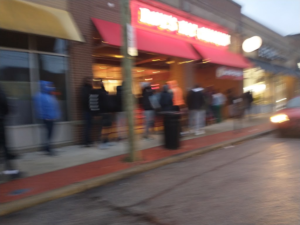 Daves Hot Chicken | restaurant | 15012 Detroit Ave, Lakewood, OH 44107, USA | 2162384999 OR +1 216-238-4999