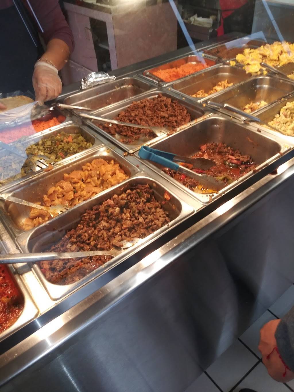 TACO REAL | restaurant | 9004 North Fwy, Houston, TX 77037, USA | 2812609055 OR +1 281-260-9055