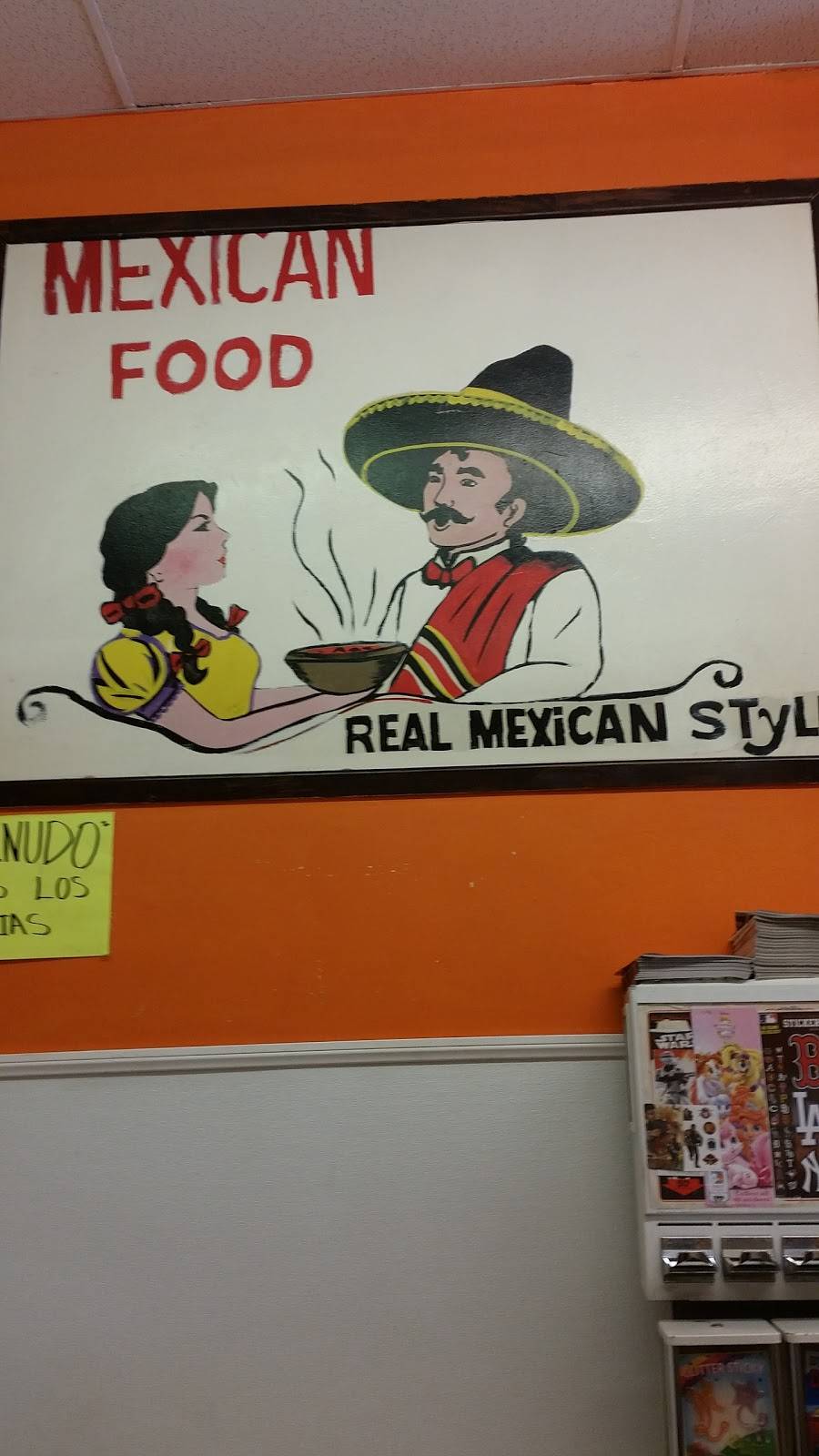 Taqueria Los Compadres | restaurant | 11920 Foothill Blvd, Sylmar, CA 91342, USA | 8188346990 OR +1 818-834-6990