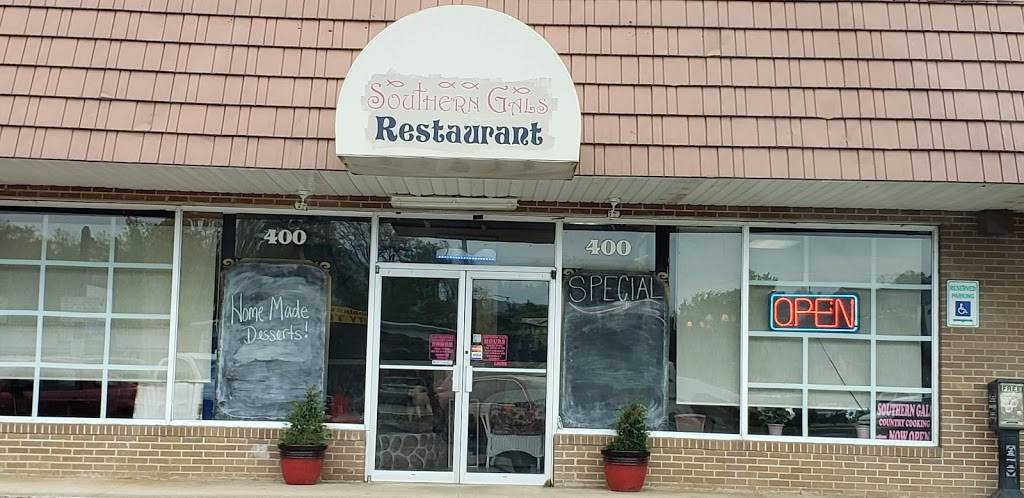 Southern Gals Country Cooking | restaurant | 400 Rodney Orr Bypass, Robbinsville, NC 28771, USA | 8284799405 OR +1 828-479-9405