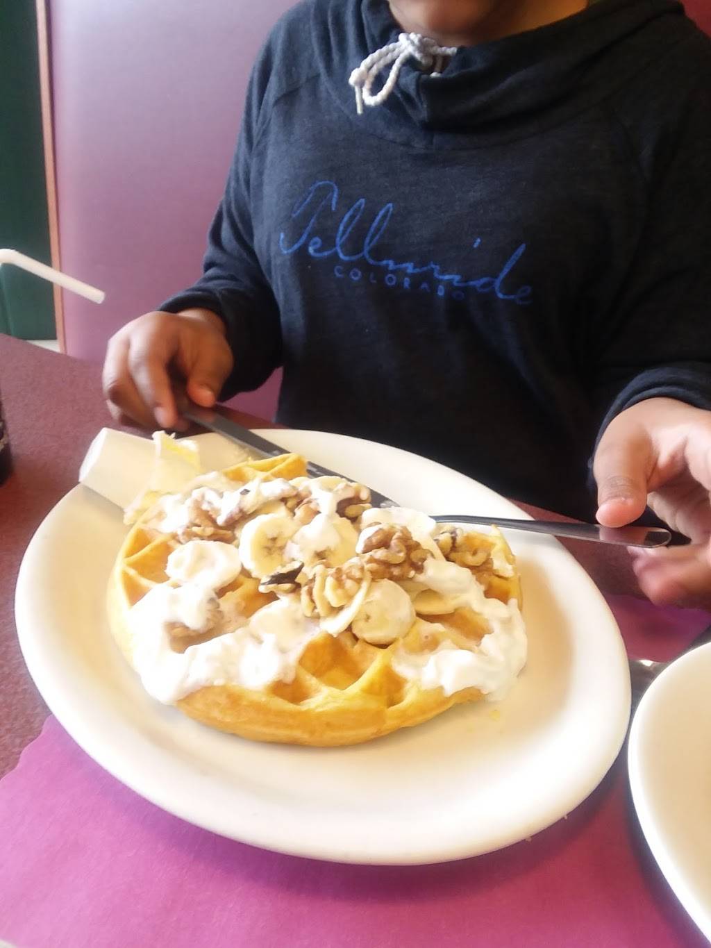 The Shack | restaurant | 441 Long Hill Rd, Groton, CT 06340, USA | 8604455500 OR +1 860-445-5500