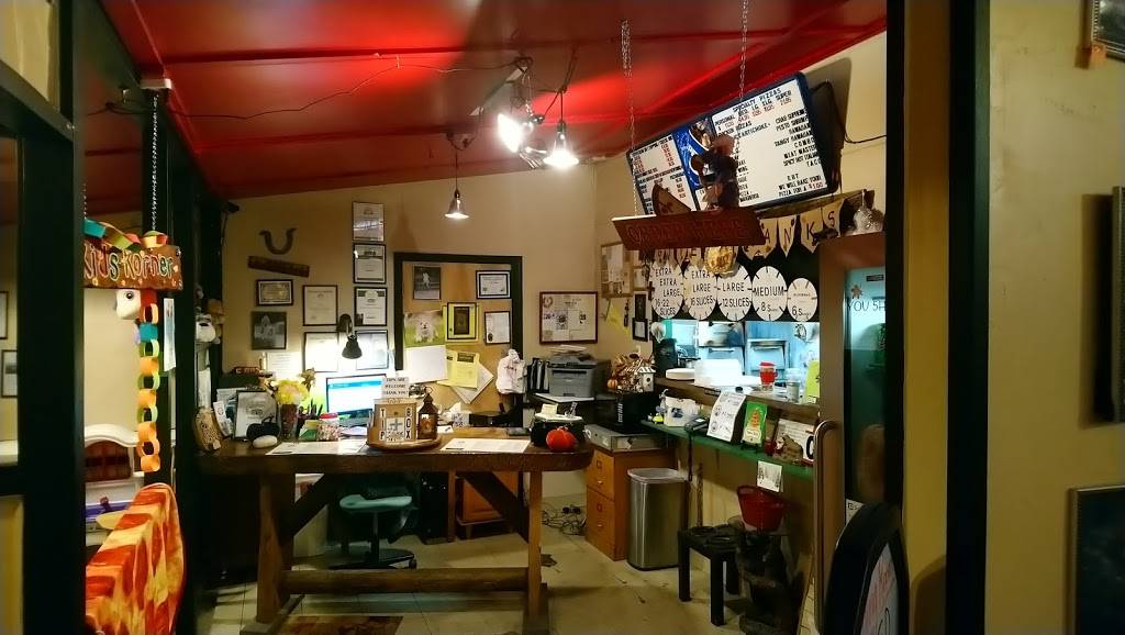 Sugar Pine Pizza | restaurant | 40487 CA-41, Oakhurst, CA 93644, USA | 5596424642 OR +1 559-642-4642