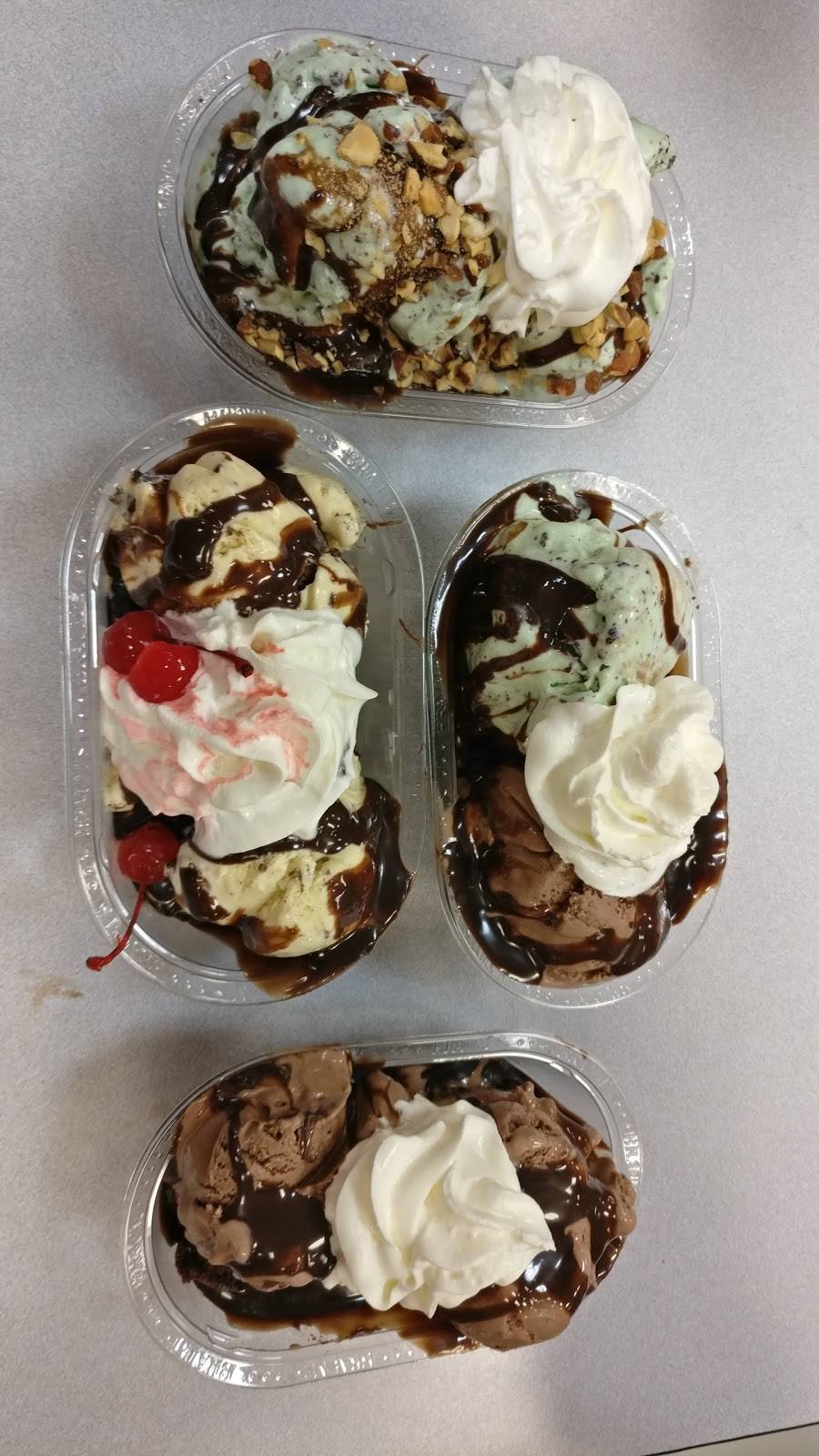 Braums Ice Cream & Burger Restaurant | restaurant | 1428 Independence Pkwy, Plano, TX 75075, USA | 9725961404 OR +1 972-596-1404