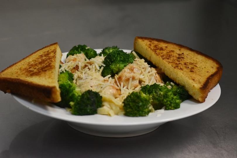 Town Chef | restaurant | 117 S Main St, Cedar Grove, WI 53013, USA | 9206685058 OR +1 920-668-5058