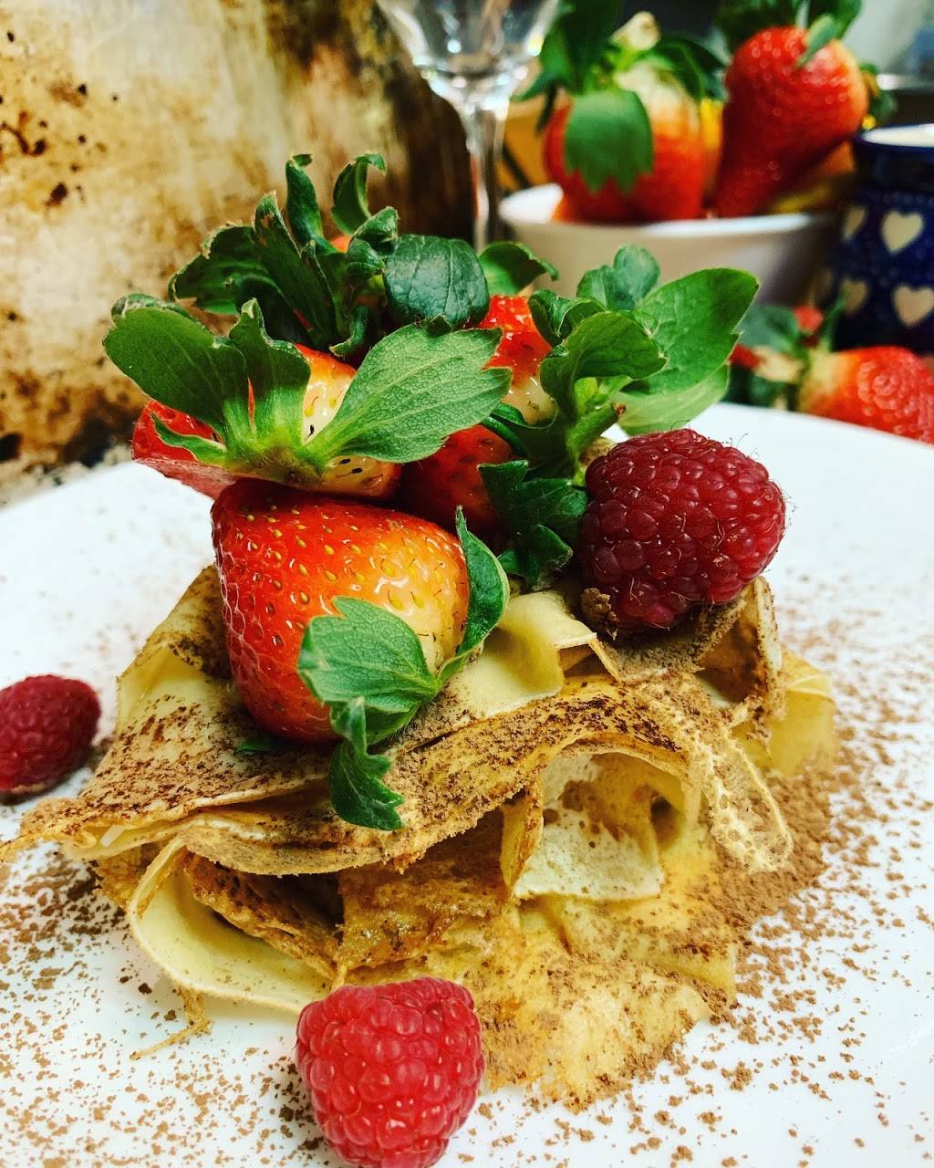 Magdalenas Bistro and Crêperie | restaurant | 1200 10th St #103, Bellingham, WA 98225, USA | 3604838569 OR +1 360-483-8569