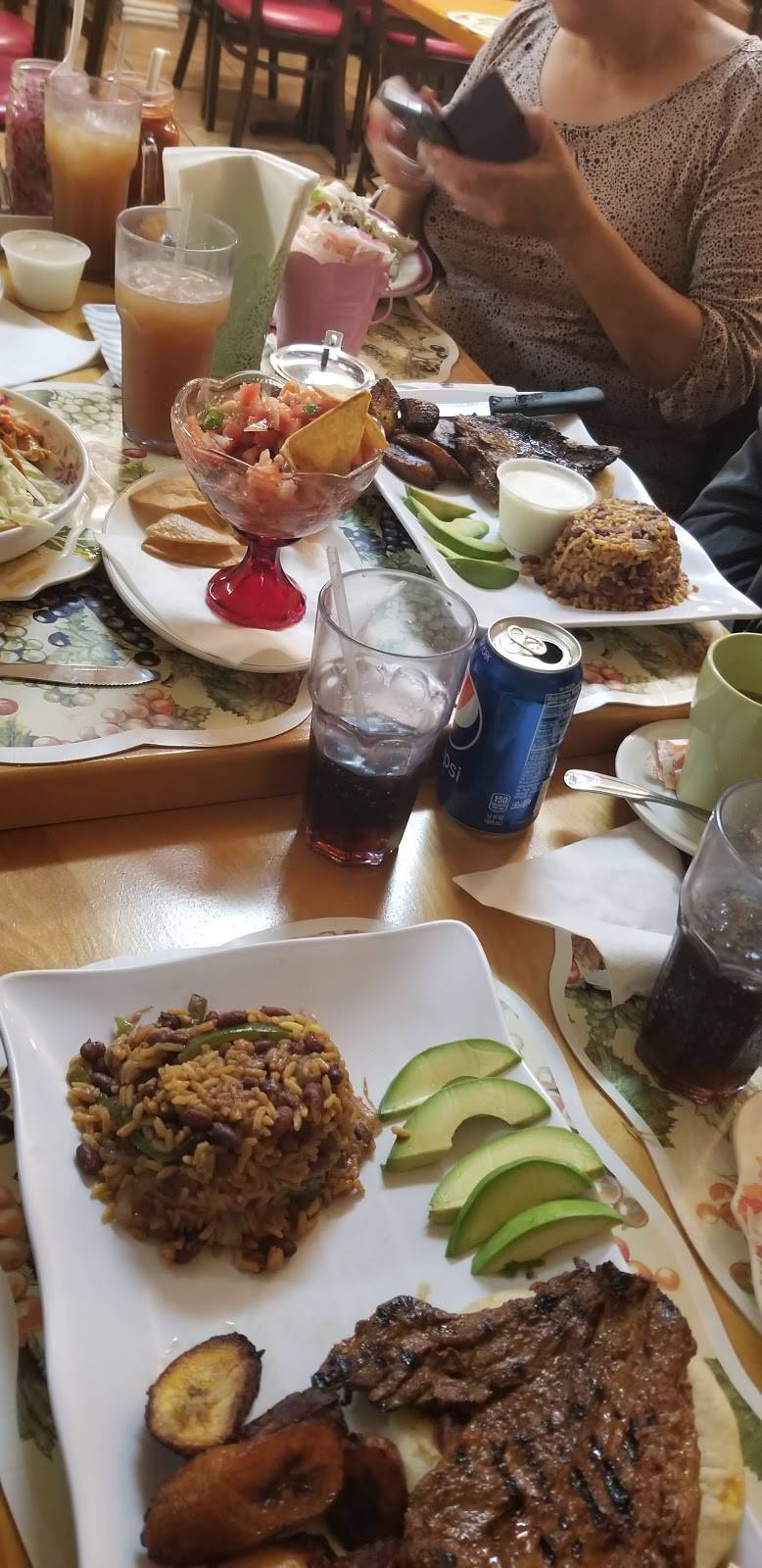 El Vicentino | restaurant | 2120 College Point Blvd, College Point, NY 11356, USA | 7183538300 OR +1 718-353-8300