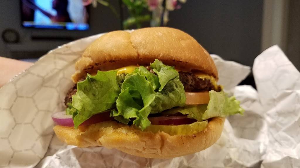 Angus Burger | restaurant | 2801 Bickford Ave, Snohomish, WA 98290, USA | 4257891630 OR +1 425-789-1630