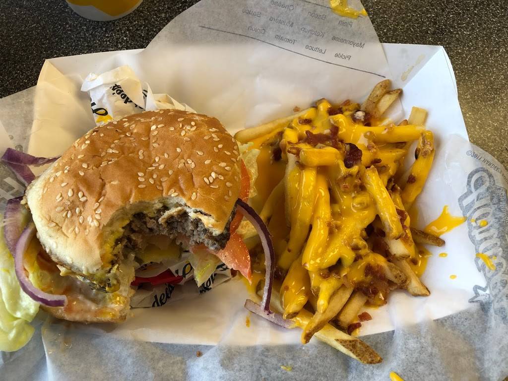 Hardees | restaurant | 5113 Airport Hwy, Birmingham, AL 35212, USA | 2055926706 OR +1 205-592-6706