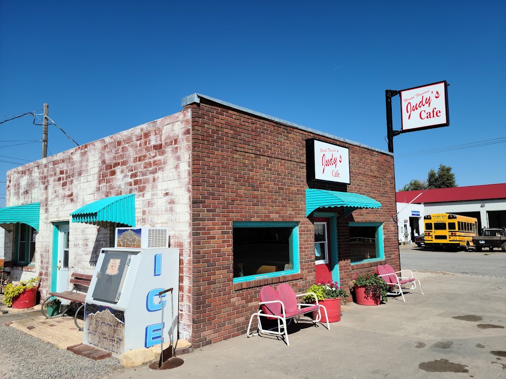 Judys | restaurant | 303 Main St, Jetmore, KS 67854, USA | 6203578537 OR +1 620-357-8537
