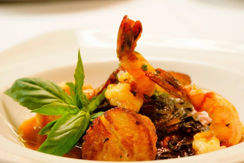 Queen | restaurant | 84 Court St, Brooklyn, NY 11201, USA | 7185965955 OR +1 718-596-5955