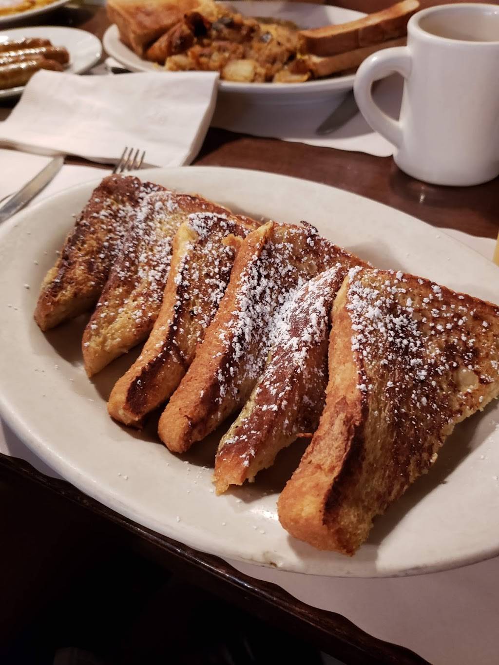 Mundays | restaurant | 259 Main St, Huntington, NY 11743, USA | 6314213553 OR +1 631-421-3553