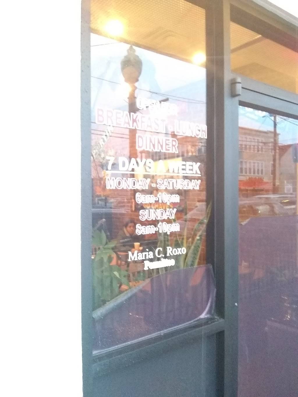 Avenida Restaurant | restaurant | 757 Madison Ave, Bridgeport, CT 06606, USA | 2036960303 OR +1 203-696-0303