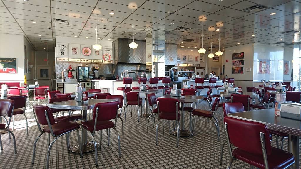 Johnny Rockets | restaurant | 3525 W Carson St Suite 75, Torrance, CA 90503, USA | 3102144051 OR +1 310-214-4051