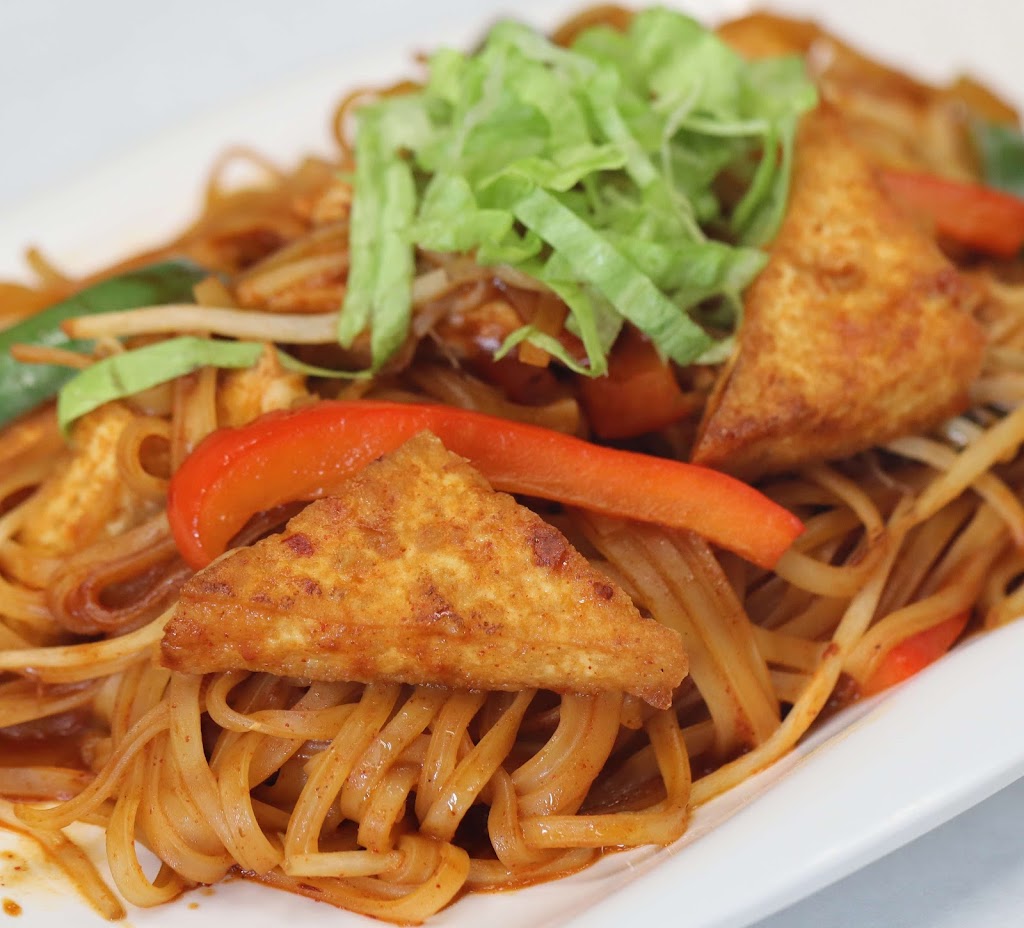 Veggie Village | restaurant | 15577 N Hayden Rd suite C103, Scottsdale, AZ 85260, USA | 4805908836 OR +1 480-590-8836