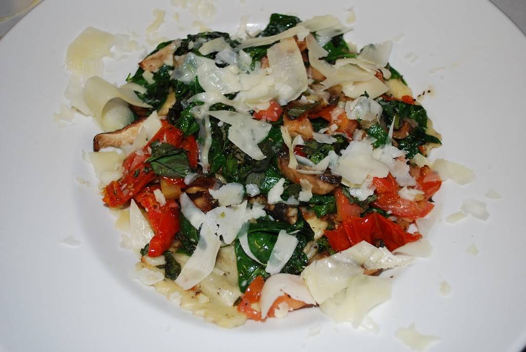 Beaus Grille | restaurant | 3180 W Market St, Akron, OH 44333, USA | 3308675218 OR +1 330-867-5218