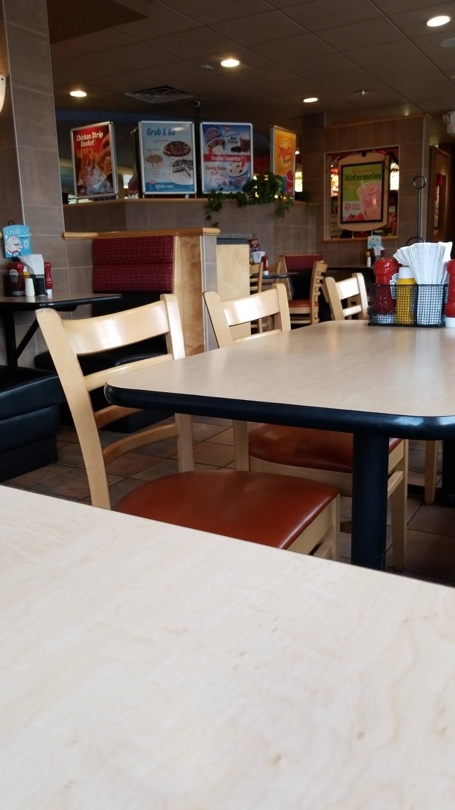 Dairy Queen Grill & Chill | restaurant | 190 West St, Milford, MA 01757, USA | 5084734654 OR +1 508-473-4654