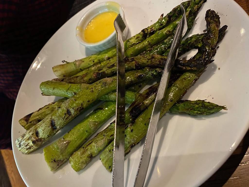 Oak Steakhouse Nashville | restaurant | 801 Clark Pl, Nashville, TN 37203, USA | 6159023111 OR +1 615-902-3111