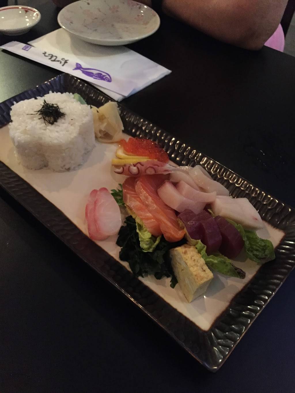 La Hiro Sushi and Sweets | restaurant | 8645 Haines Dr, Florence, KY 41042, USA | 8596576600 OR +1 859-657-6600