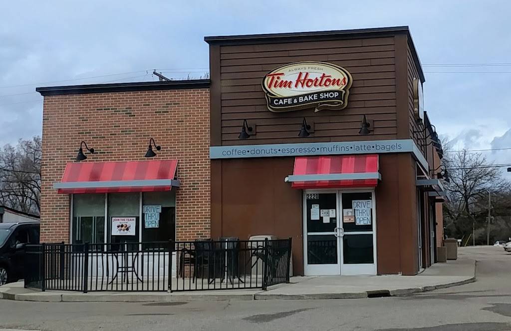Tim Hortons | restaurant | 2220 Washtenaw Ave, Ypsilanti, MI 48197, USA | 7345281776 OR +1 734-528-1776