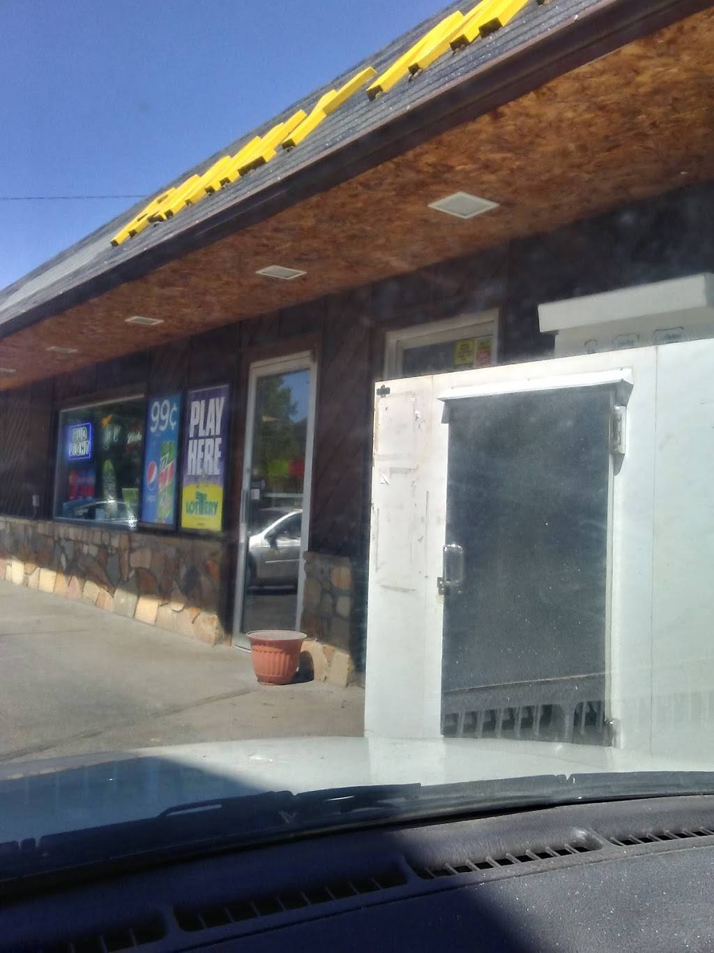 Mamas Kitchen | restaurant | 3066 Cosby Hwy b, Cosby, TN 37722, USA | 4234874433 OR +1 423-487-4433