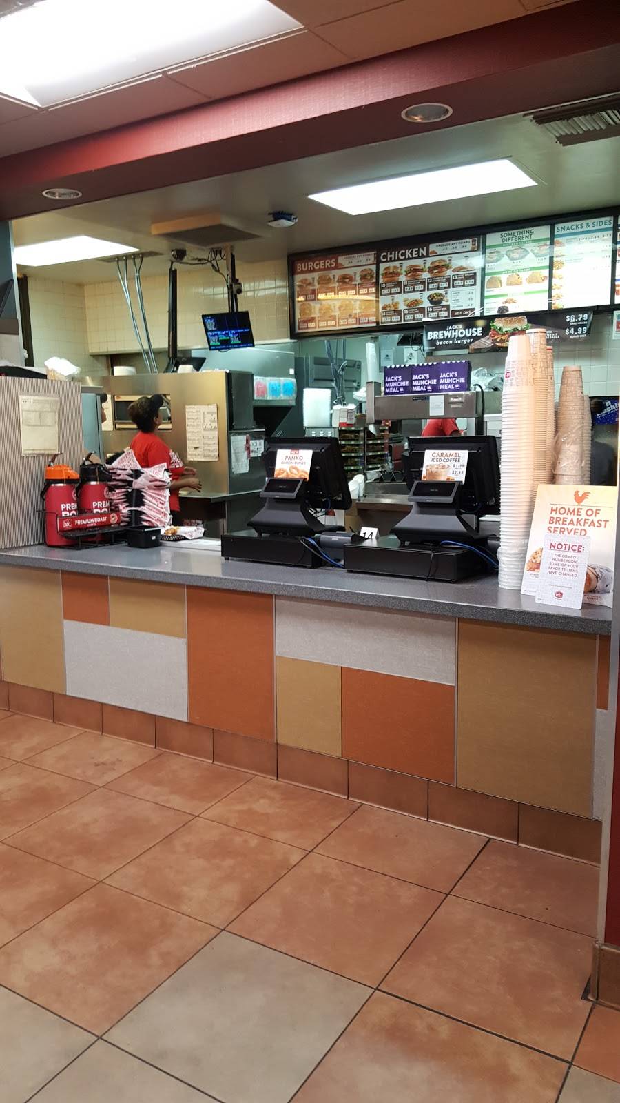 Jack in the Box | restaurant | 555 E 3rd Ave, San Mateo, CA 94401, USA | 6503475911 OR +1 650-347-5911