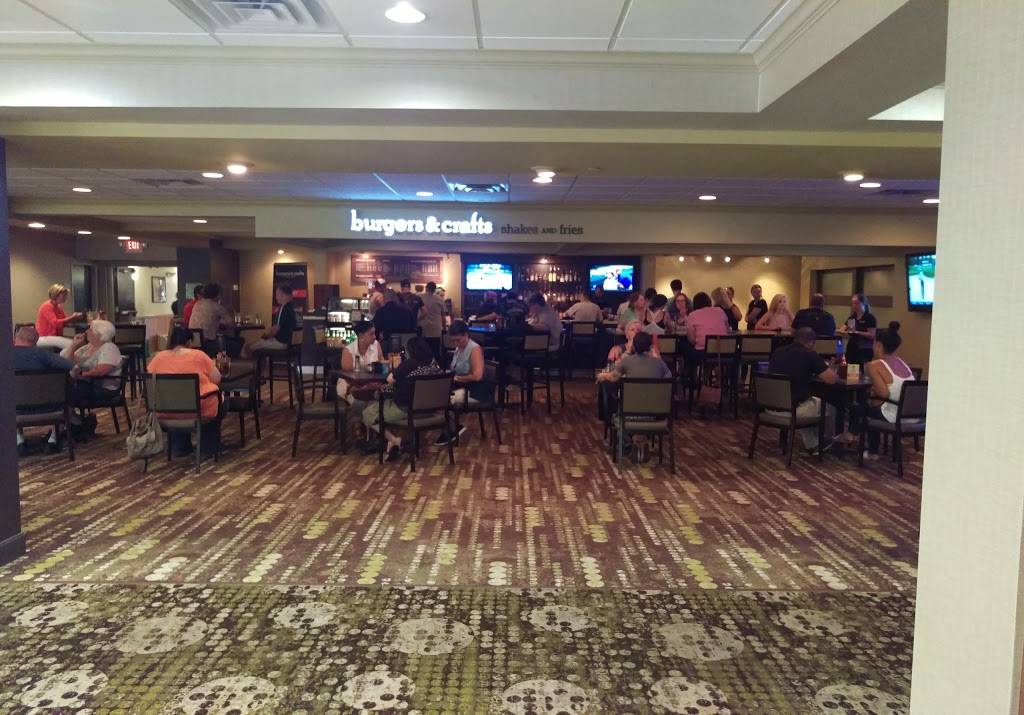 Burgers & Crafts | restaurant | 1204, 600 W 3rd St, Covington, KY 41011, USA | 8595474646 OR +1 859-547-4646