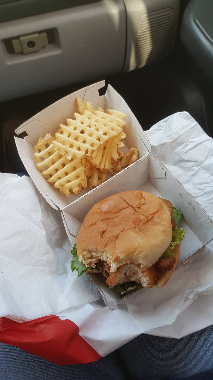 Chick-fil-A | restaurant | 7007 Farm to Market 1960 Rd W, Houston, TX 77069, USA | 2815804303 OR +1 281-580-4303