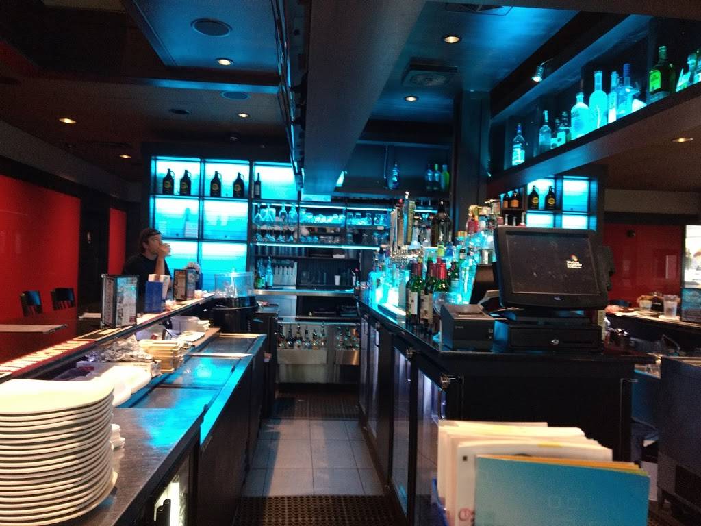 Village Inn Pizza Parlor | restaurant | 2215 44th St SE, Grand Rapids, MI 49508, USA | 6162811444 OR +1 616-281-1444