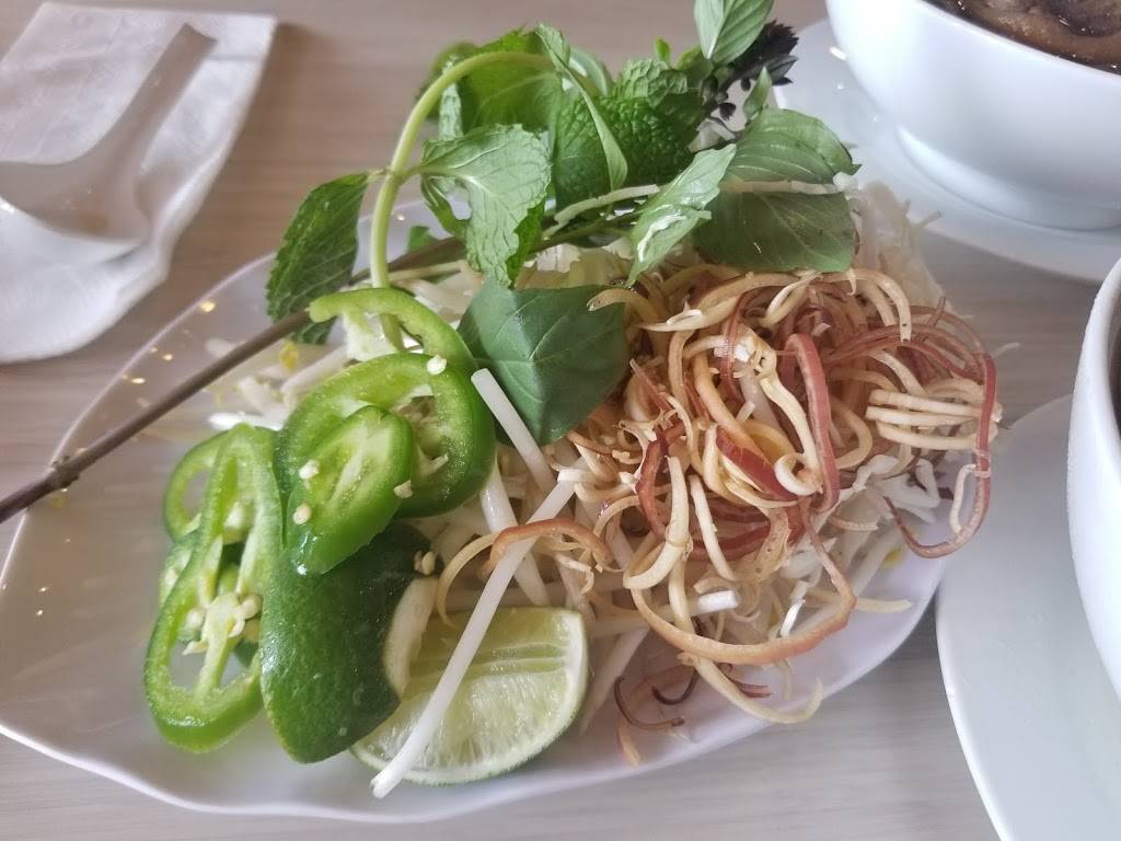 Pho SJ Restaurant | restaurant | 13161 Peyton Dr, Chino Hills, CA 91709, USA | 9095171695 OR +1 909-517-1695