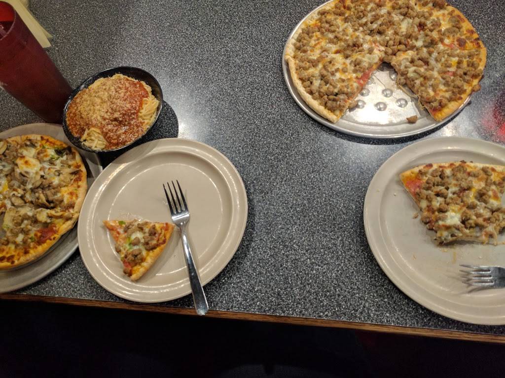 Guidos Pizza | restaurant | 4275 S Thompson St, Springdale, AR 72764, USA | 4797507775 OR +1 479-750-7775