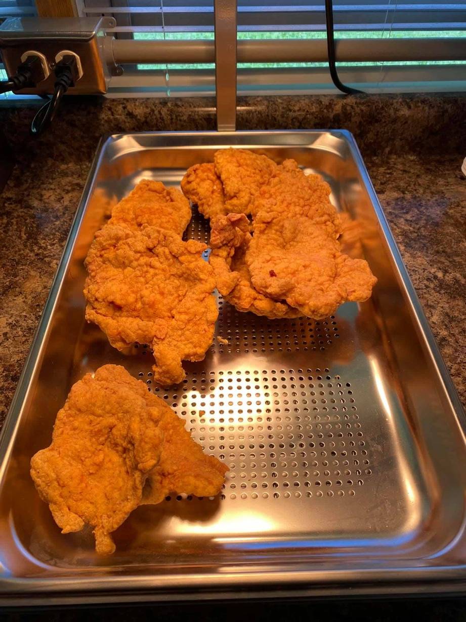 Front Porch Foodies | restaurant | 5448 N Clinton St, Terre Haute, IN 47805, USA | 8129171890 OR +1 812-917-1890