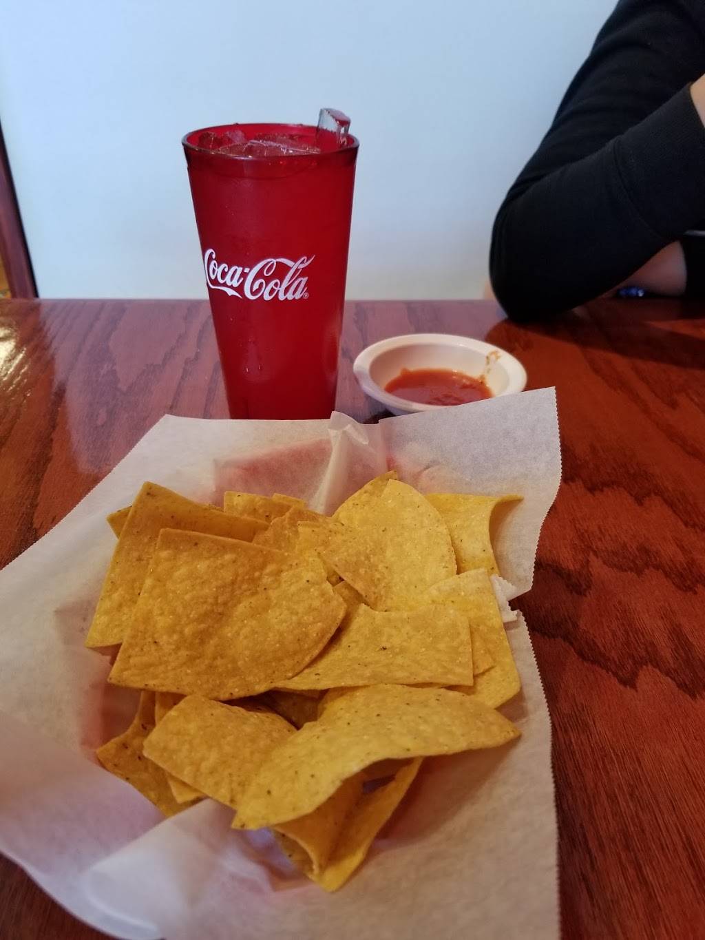 Los Toros | restaurant | 4340 N Leavitt Rd, Lorain, OH 44053, USA | 4404440385 OR +1 440-444-0385