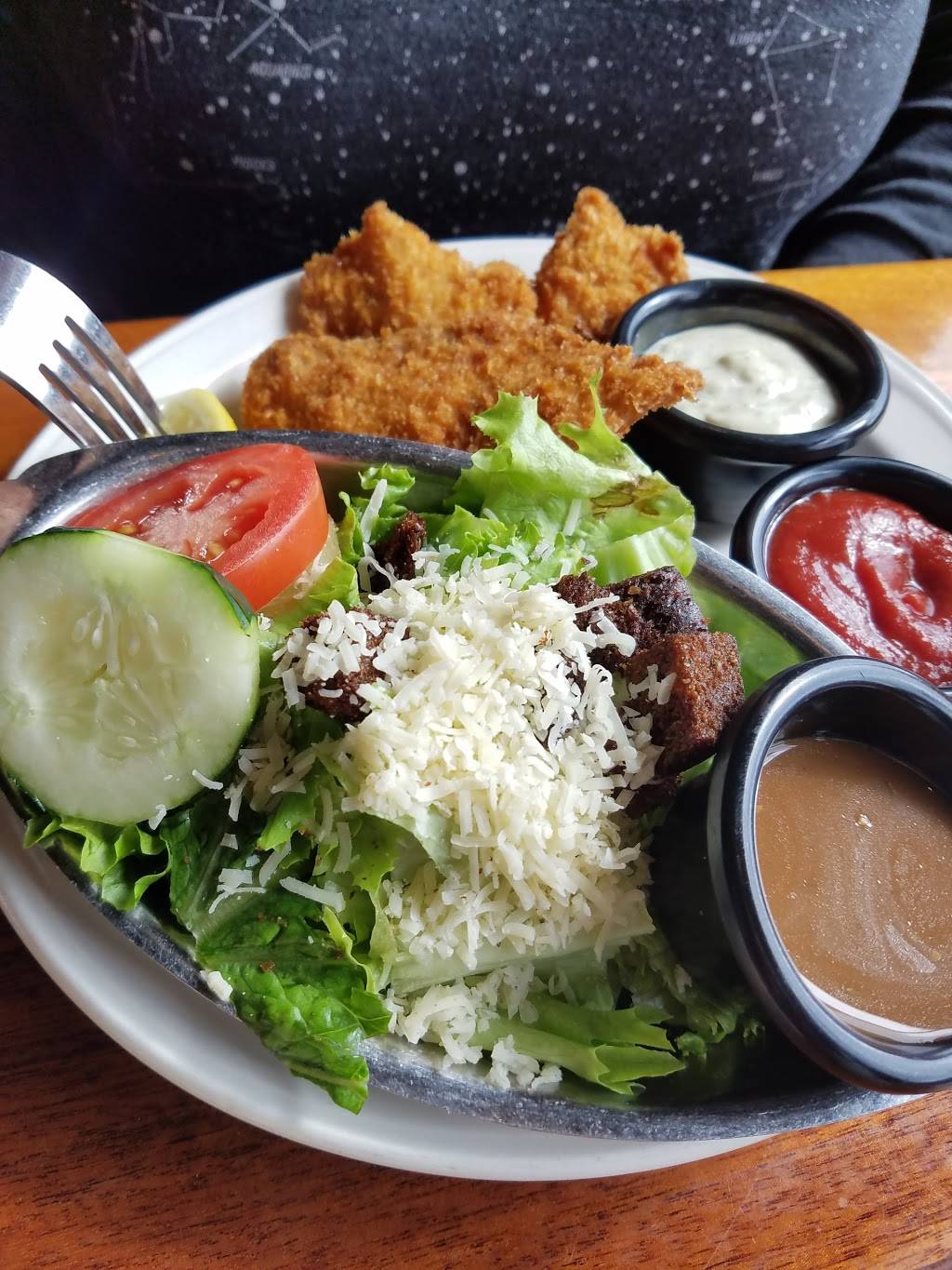 Crows Nest Restaurant | restaurant | 2218 E Cliff Dr, Santa Cruz, CA 95062, USA | 8314764560 OR +1 831-476-4560