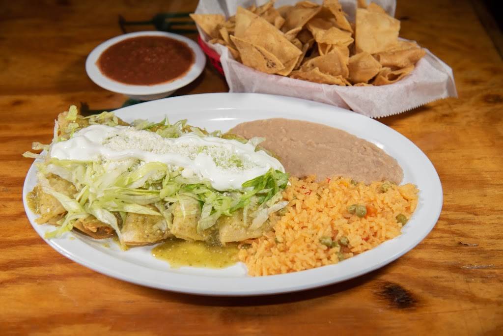 Los Reyes Market and Restaurant Collinsville | restaurant | 69 W Main St, Collinsville, AL 35961, USA | 2565242298 OR +1 256-524-2298