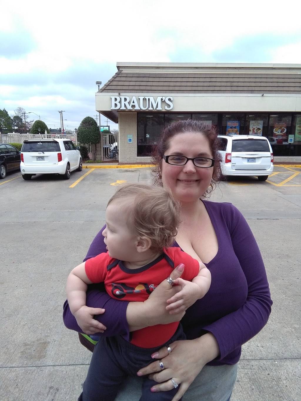 Braums Ice Cream & Burger Restaurant | restaurant | 333 N Mustang Rd, Mustang, OK 73064, USA | 4053765141 OR +1 405-376-5141