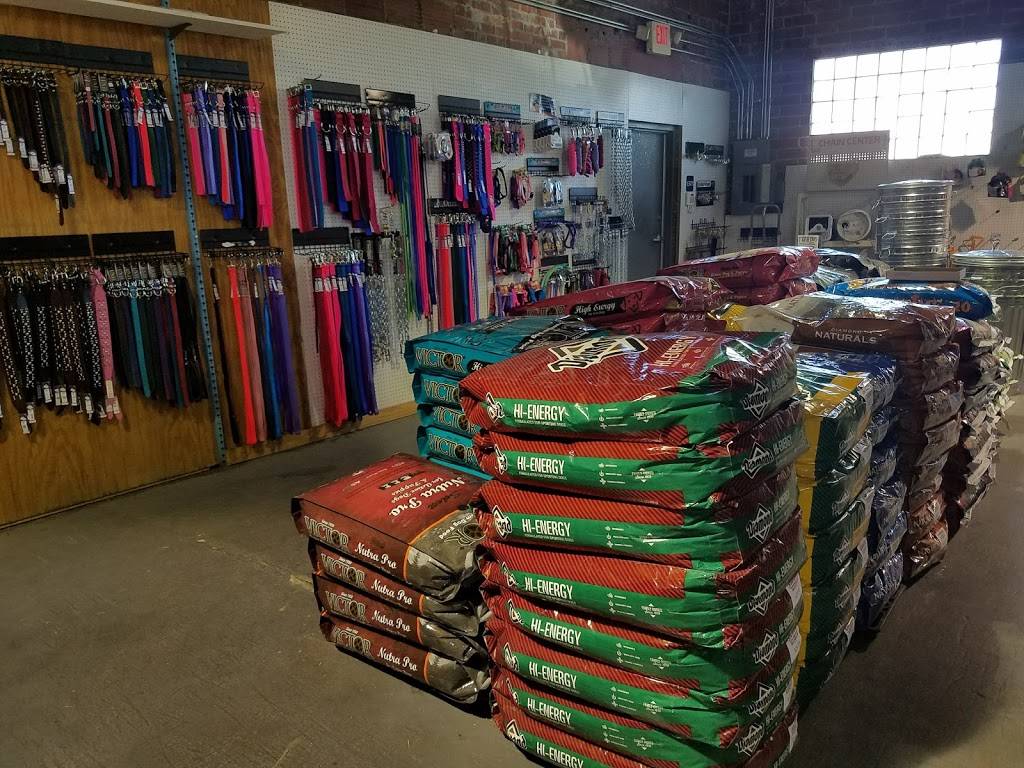 Standard Feed & Seed | restaurant | 1236 Kings Rd, Jacksonville, FL 32204, USA | 9043555575 OR +1 904-355-5575