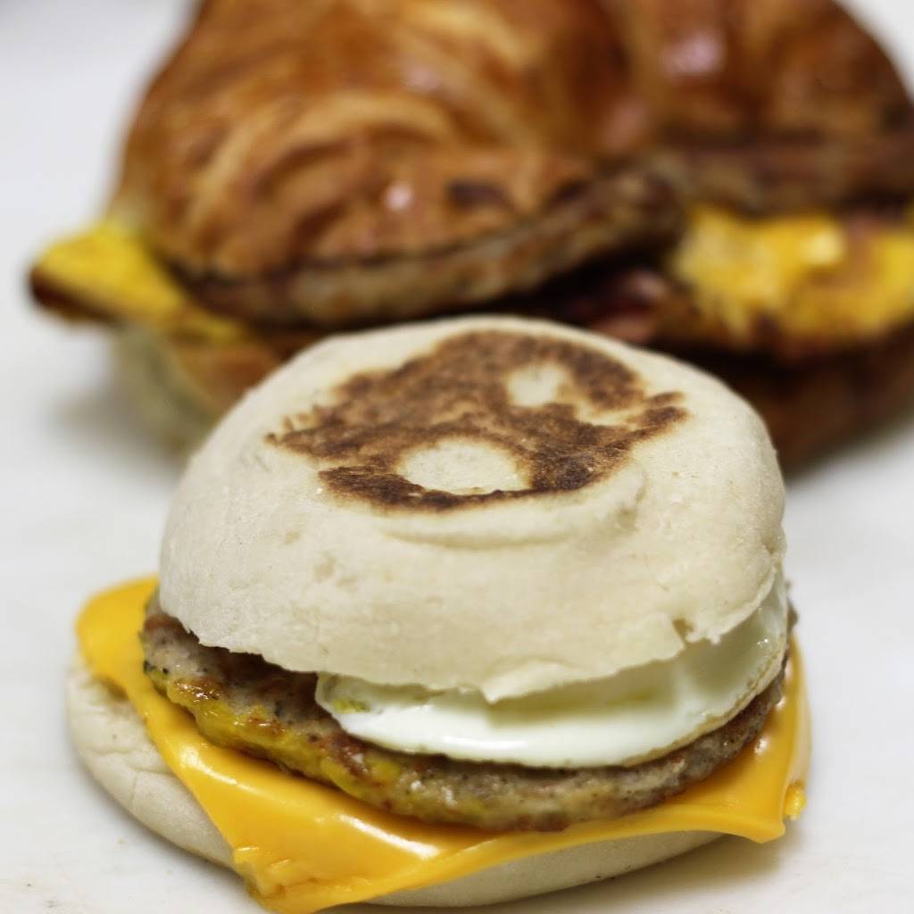 Rainbow Donuts | cafe | 11825 South St, Cerritos, CA 90703, USA | 5624680678 OR +1 562-468-0678