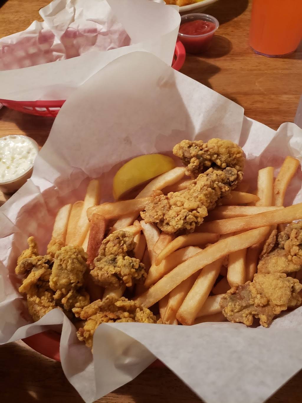 Frillys Seafood Bayou Kitchen | restaurant | 1925 Denison St, Denton, TX 76201, USA | 9402432126 OR +1 940-243-2126