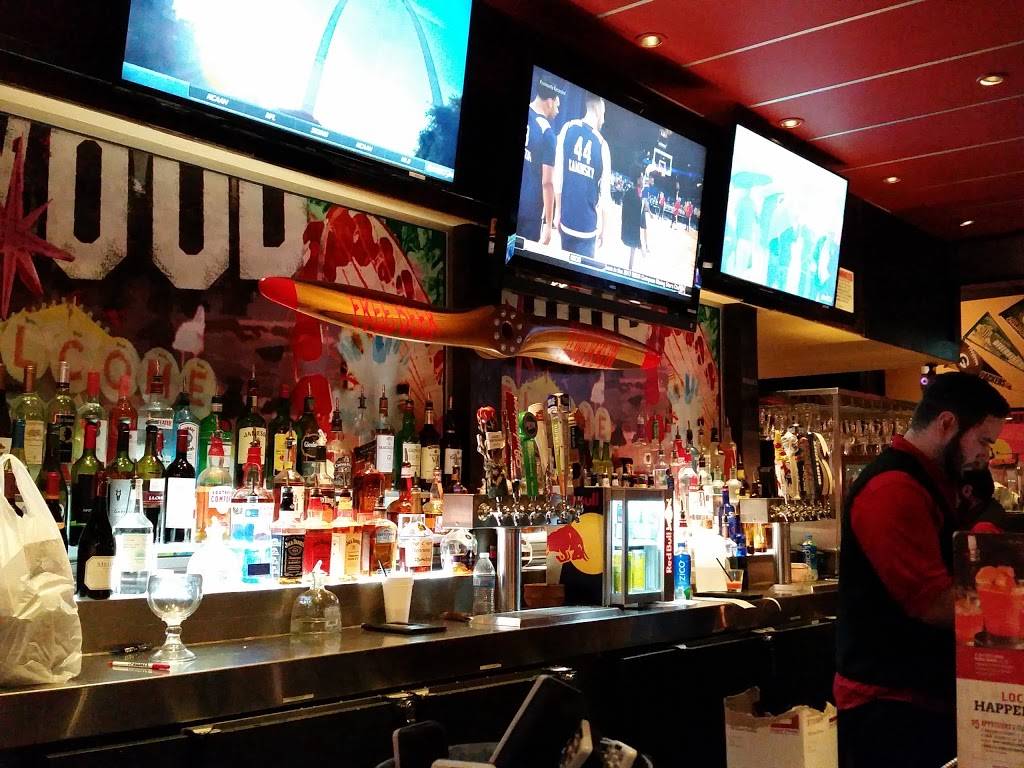 TGI Fridays | restaurant | 1035 Vann Dr, Jackson, TN 38305, USA | 7316601542 OR +1 731-660-1542