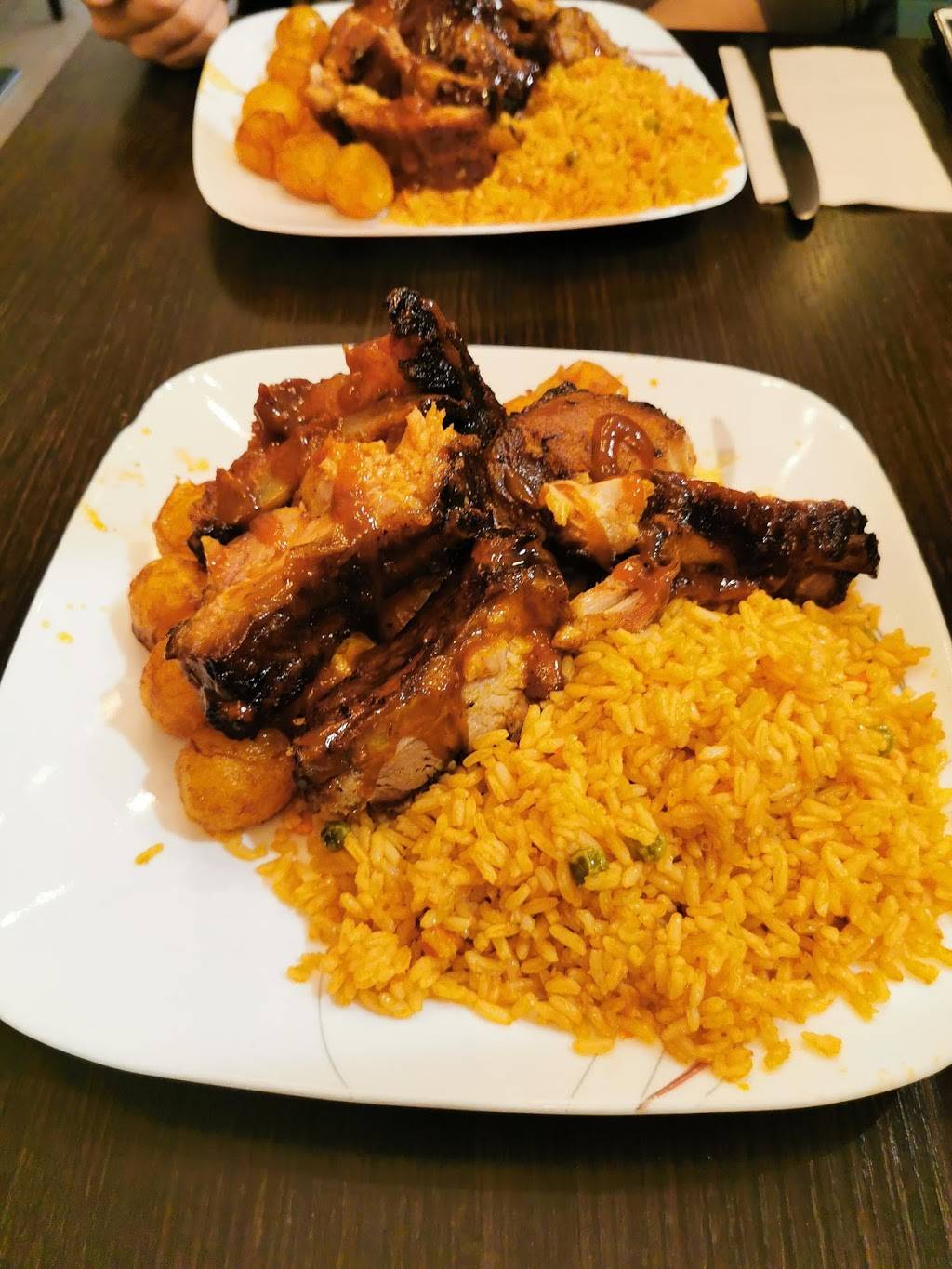 Sardinha Churrasqueira | restaurant | 373B Oakwood Ave, Toronto, ON M6E 2W1, Canada | 4164107777 OR +1 416-410-7777