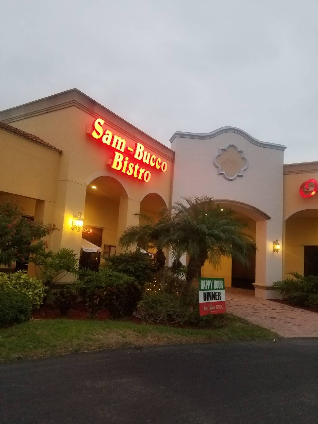 Sam Bucco Bistro | restaurant | 14700 Tamiami Trail N #5, Naples, FL 34110, USA | 2395926050 OR +1 239-592-6050