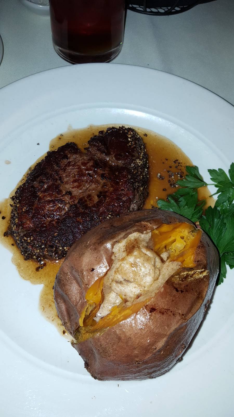 Century House Restaurant | restaurant | 2790 Bethlehem Pike, Hatfield, PA 19440, USA | 2158220139 OR +1 215-822-0139